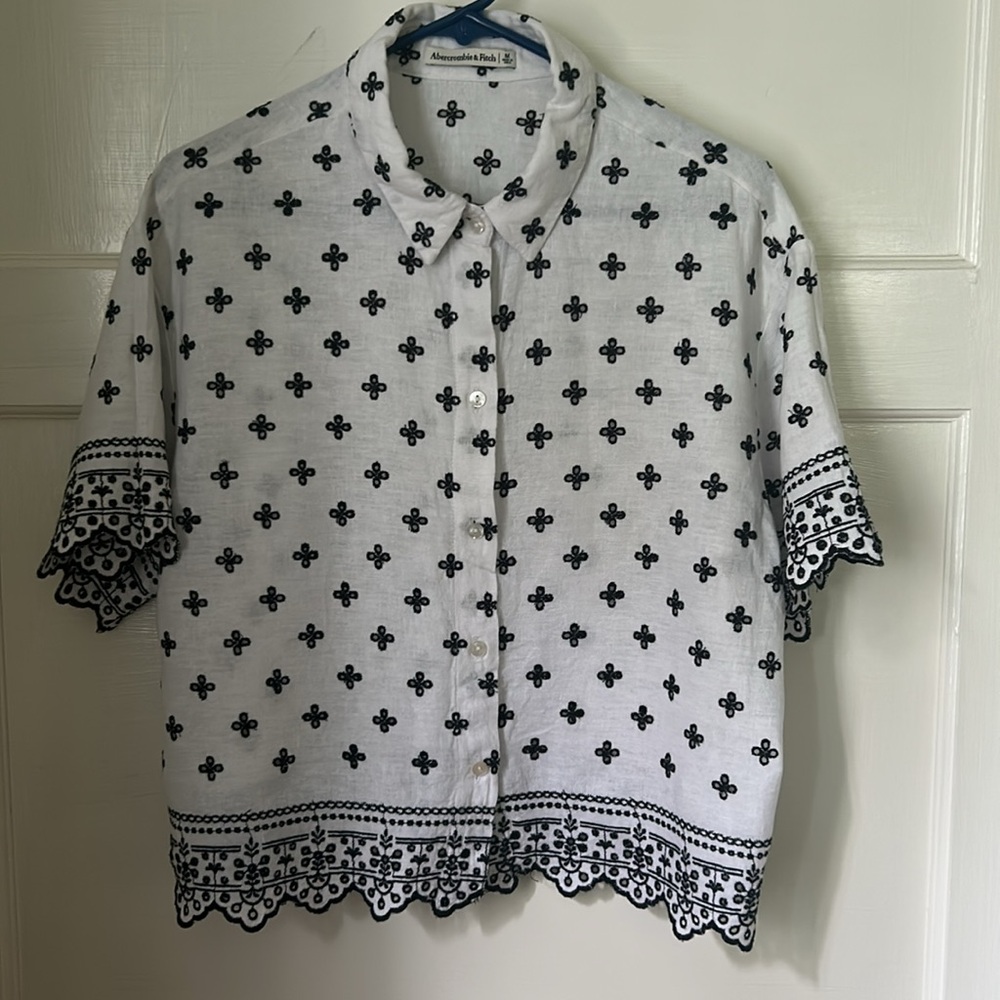 abercrombie & fitch | short-sleeve linen-blend embroidered shirt - Picture 2 of 5